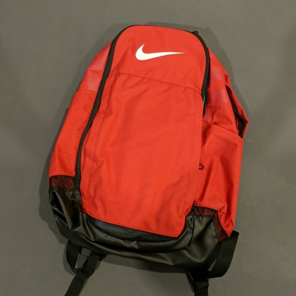 nike brasilia xl backpack red